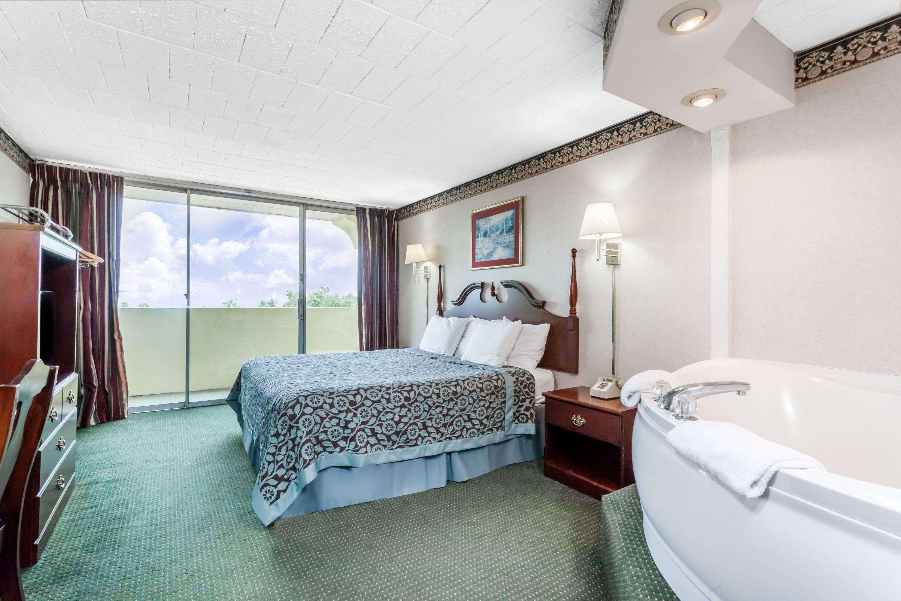 Days Inn By Wyndham Tannersville Ngoại thất bức ảnh