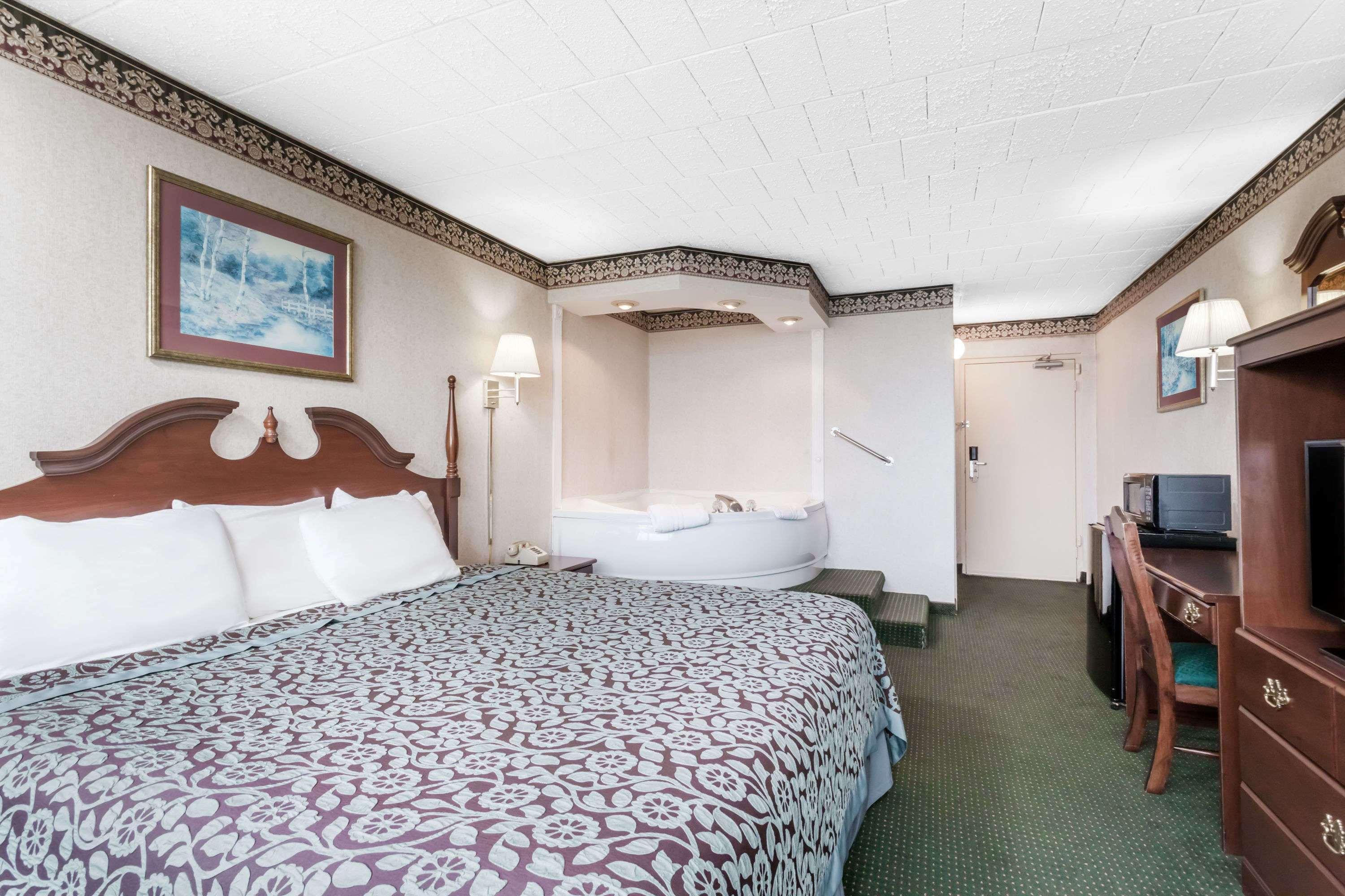 Days Inn By Wyndham Tannersville Ngoại thất bức ảnh